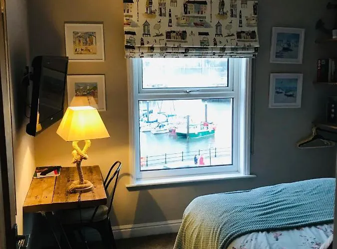 Waterfront アパート *